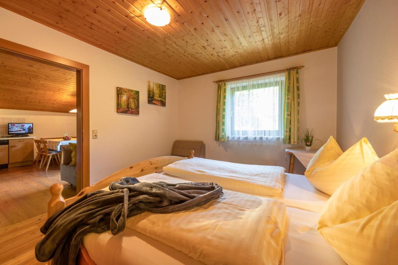 Bauernhof Klausbauer Apartment กรอสซาร์ล ภายนอก รูปภาพ