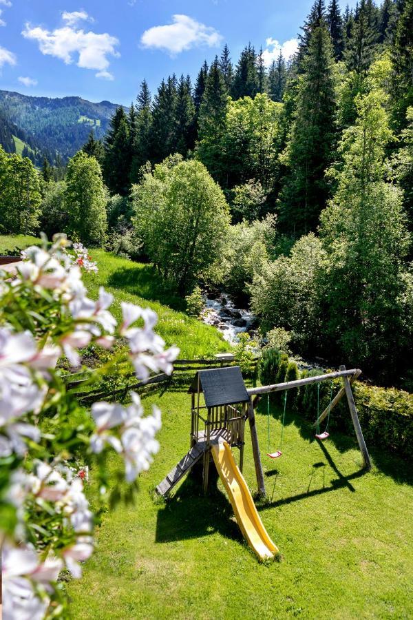 Bauernhof Klausbauer Apartment กรอสซาร์ล ภายนอก รูปภาพ
