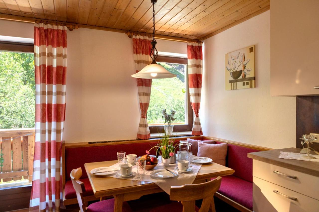 Bauernhof Klausbauer Apartment กรอสซาร์ล ภายนอก รูปภาพ