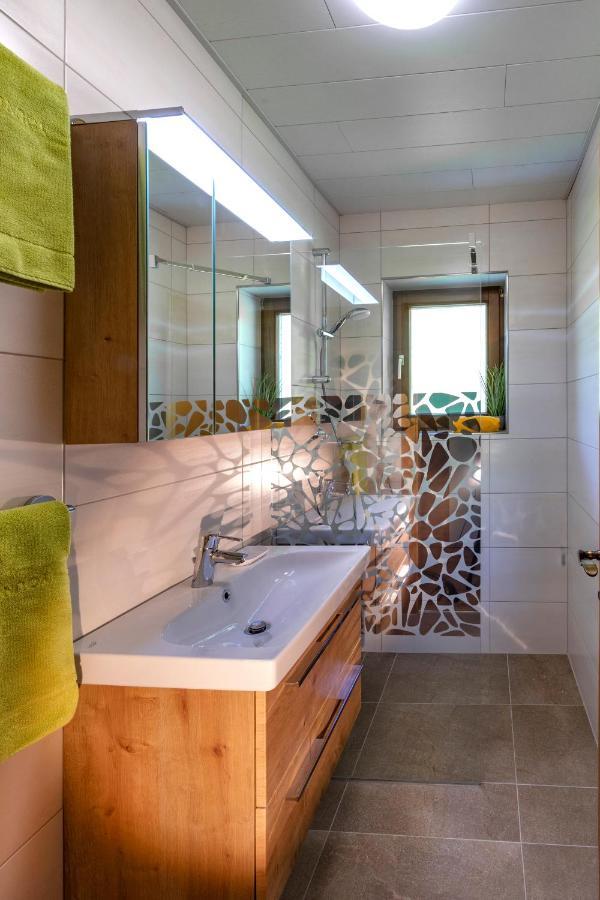 Bauernhof Klausbauer Apartment กรอสซาร์ล ภายนอก รูปภาพ